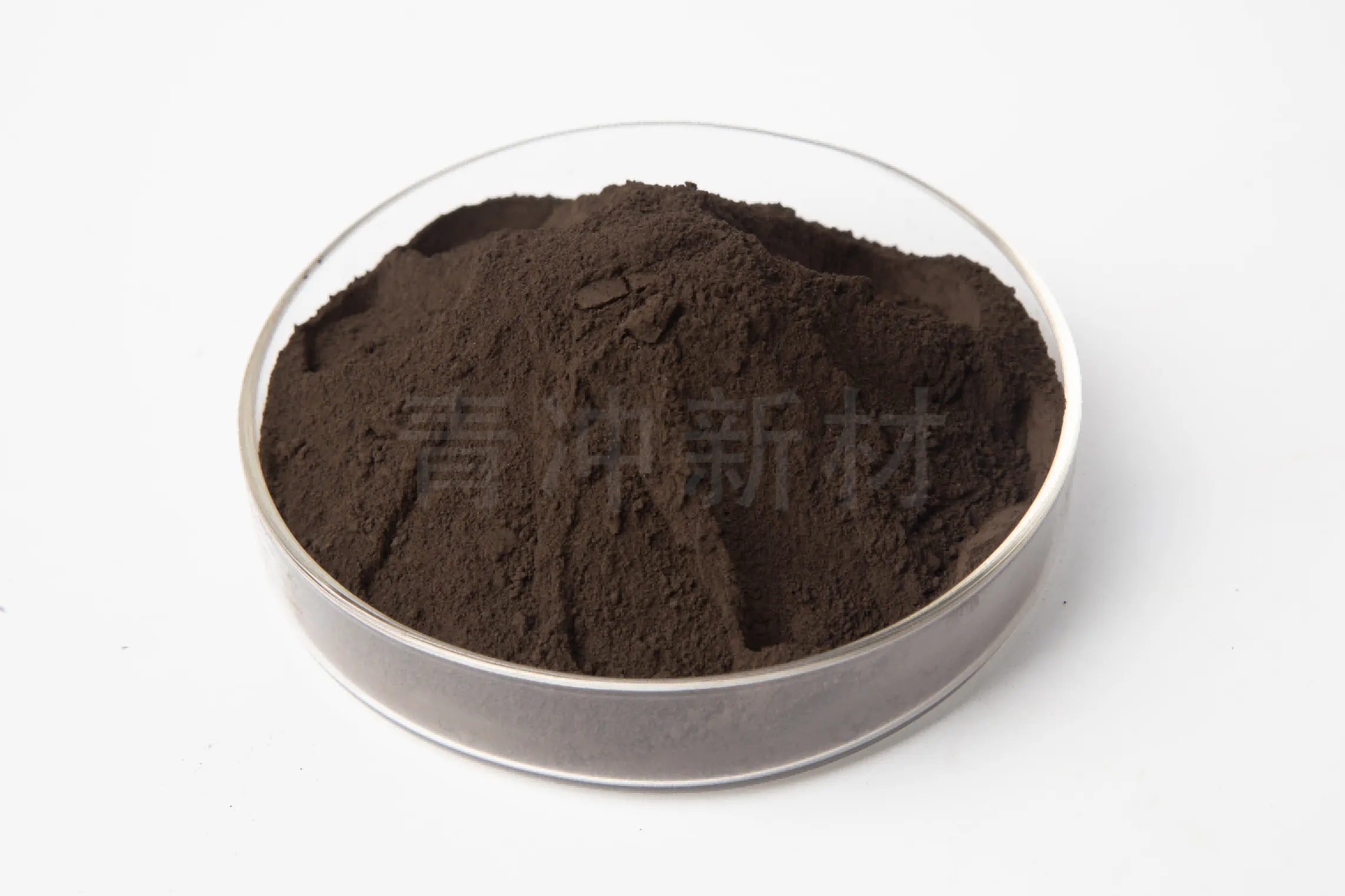 Mangan Dioxide chất lượng cao từ vật liệu mới QingChong