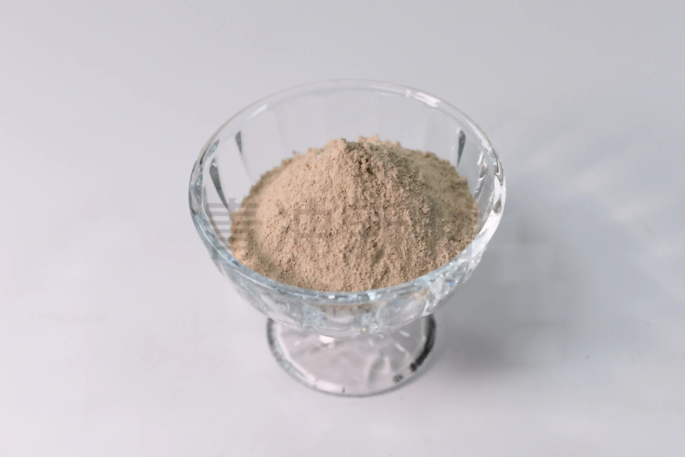 Mangan cacbonat (MnCO₃)3