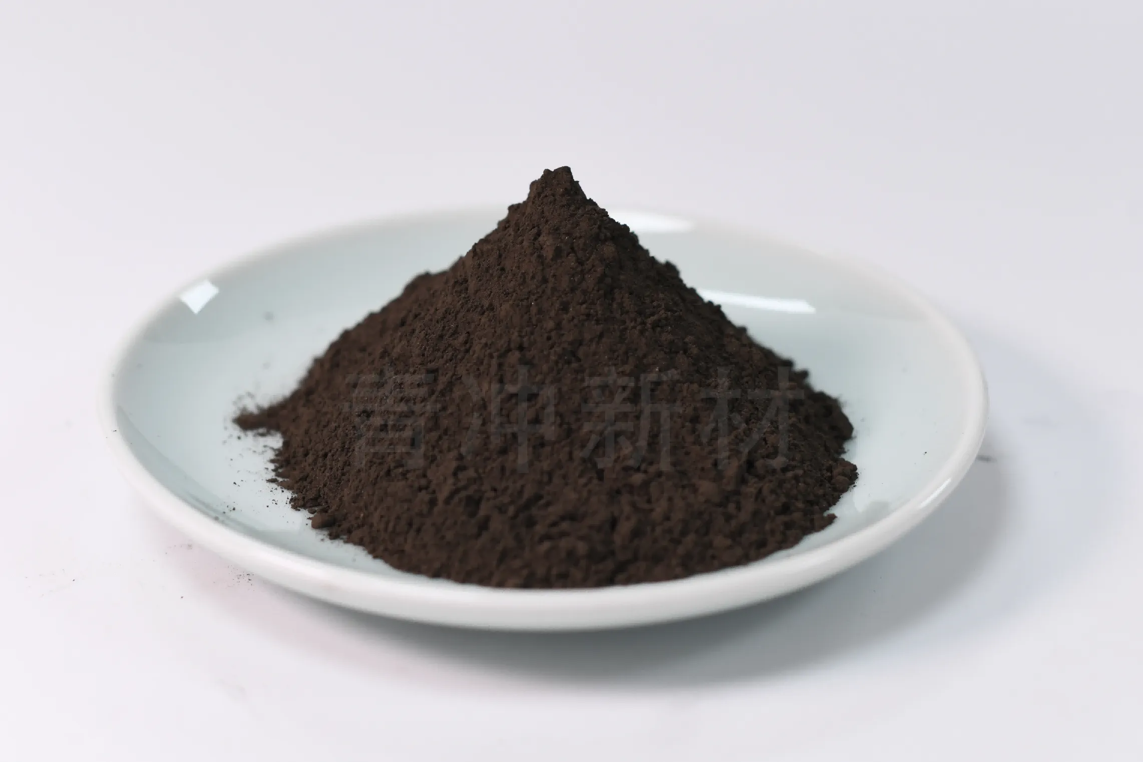Mangan Oxit(MnO)3