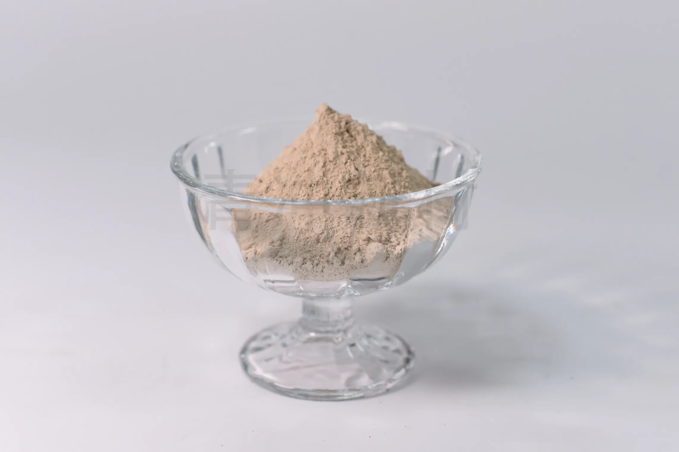 Mangan cacbonat (MnCO₃)5